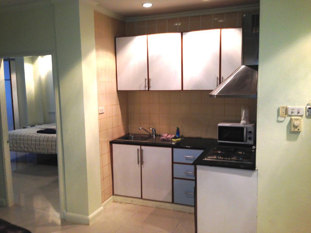 Argyle Apartments Pattaya Exterior foto